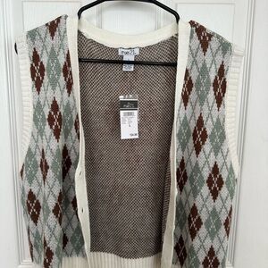 Forever 21 Sweater Vest